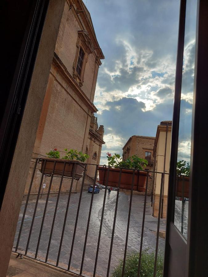 بياتْسا أرمارِنا Antichi Quartieri المظهر الخارجي الصورة